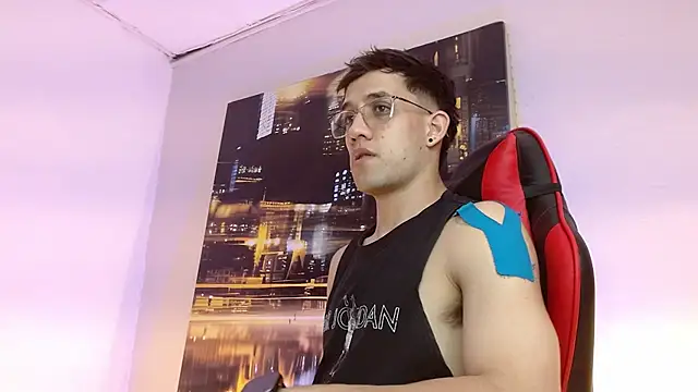 Snapshot of alexgiraldo__ chatting on 16, 3, 2026 alexgiraldo online show from 16, 3, 2026