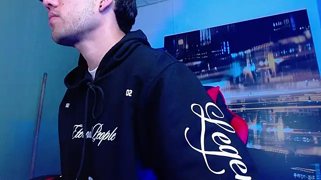 Snapshot of alexgiraldo__ chatting on 14, 4, 2026 alexgiraldo online show from 14, 4, 2026