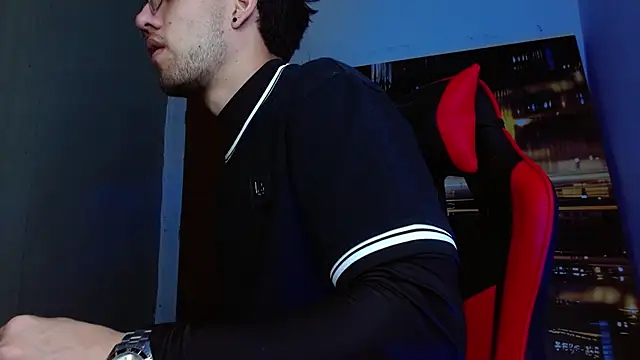 Snapshot of alexgiraldo__ chatting on 16, 4, 2026 alexgiraldo online show from 16, 4, 2026