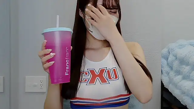 Snapshot of -Airi-7777 chatting on 2, 12, 2025 -Airi-7777 online show from 2, 12, 2025