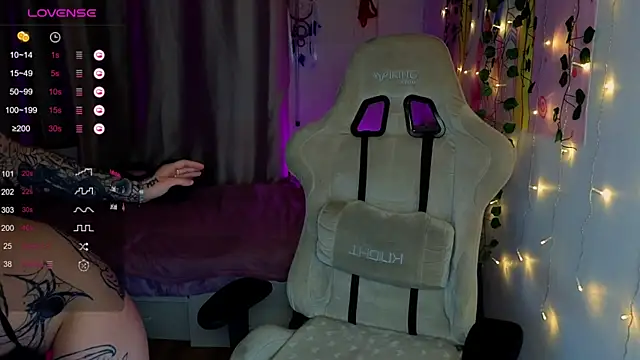 Snapshot of bunnykellyyy chatting on 18, 2, 2026 bunnykellyyy online show from 18, 2, 2026