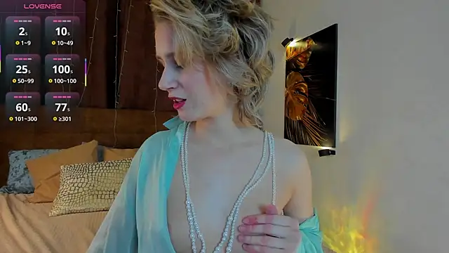 Snapshot of odelynbrower chatting on 4, 11, 2025 odelynbrower online show from 4, 11, 2025