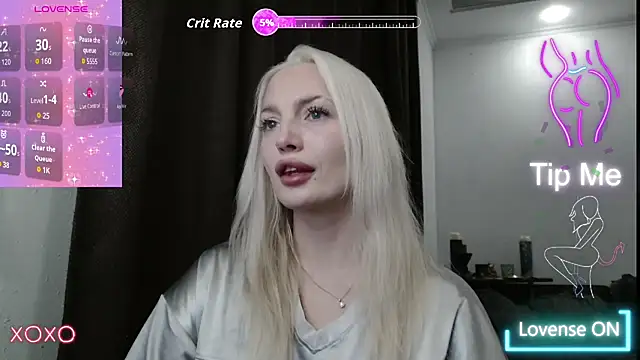 Snapshot of SpaceMarsi chatting on 5, 12, 2025 SpaceMarsi online show from 5, 12, 2025