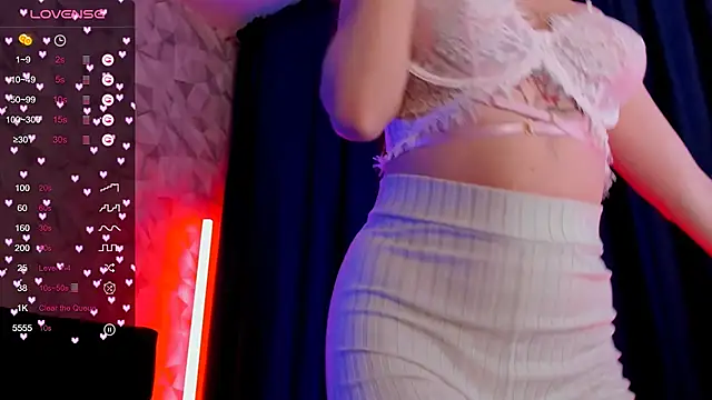 Snapshot of _ember_void_ chatting on 30, 11, 2025 ember void online show from 30, 11, 2025