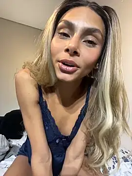 Snapshot of heloagreen_ chatting on 11, 9, 2025 heloagreen online show from 11, 9, 2025