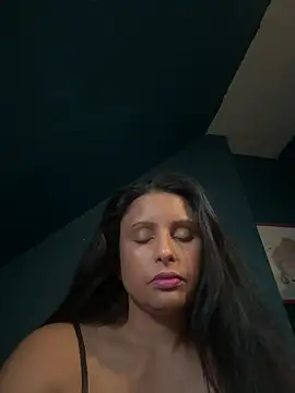 Snapshot of Angelaarayexx chatting on 7, 3, 2026 Angelaarayexx online show from 7, 3, 2026