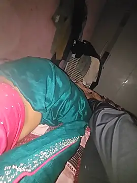 Snapshot of indianhotwife639 chatting on 18, 7, 2026 indianhotwife639 online show from 18, 7, 2026