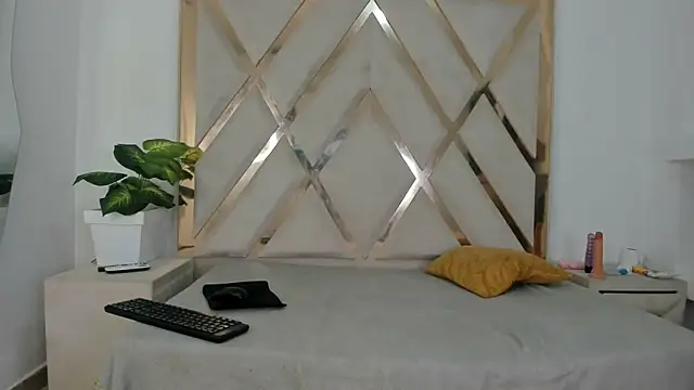 arielasm online show from 12, 9, 2025