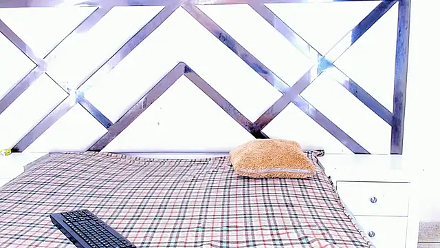 LadyandMaverick online show from 15, 12, 2025