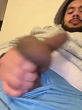 Snapshot of Bbrn69official chatting on 6, 1, 2026 Bbrn69official online show from 6, 1, 2026