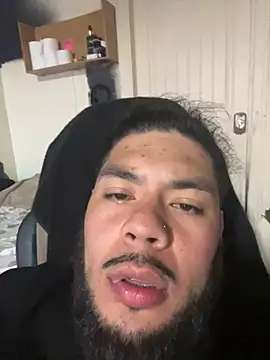 Snapshot of Bbrn69official chatting on 18, 4, 2026 Bbrn69official online show from 18, 4, 2026