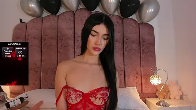 Snapshot of ValeskaZuev1 chatting on 1, 10, 2025 ValeskaZuev1 online show from 1, 10, 2025