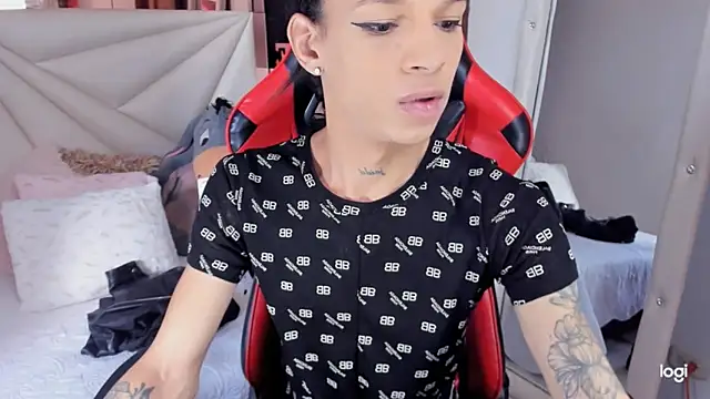 sara slut21 online show from 10, 12, 2024