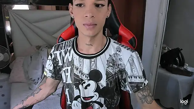 sara slut21 online show from 11, 12, 2024