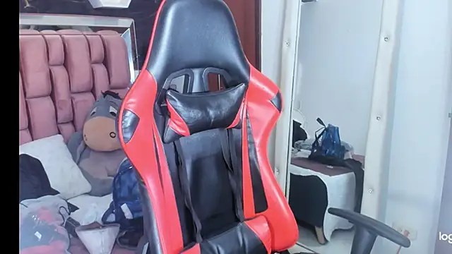 sara slut21 online show from 1, 2, 2025