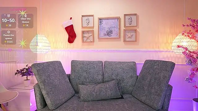 LoonaNyx online show from 28, 11, 2025