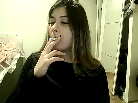Snapshot of Becca_B chatting on 6, 6, 2026 Becca B online show from 6, 6, 2026