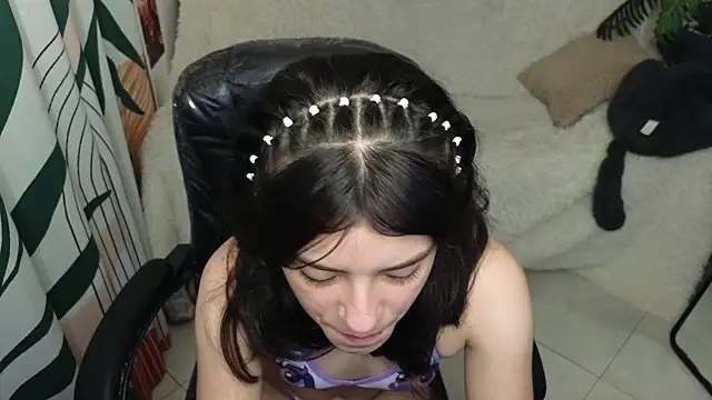 Snapshot of kathie_lozada chatting on 6, 11, 2025 kathie lozada online show from 6, 11, 2025