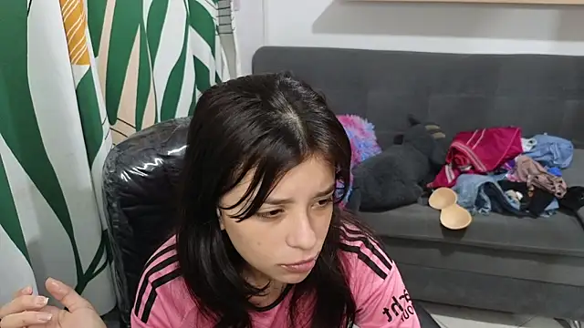 Snapshot of kathie_lozada chatting on 16, 12, 2025 kathie lozada online show from 16, 12, 2025