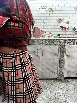 Shalu G online show from 16, 4, 2026