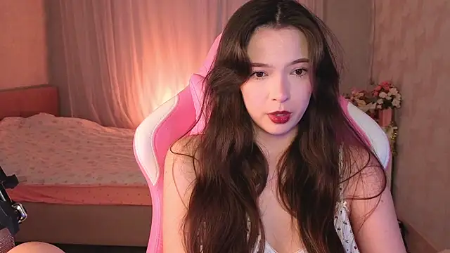 Snapshot of yuna_sunshy chatting on 14, 5, 2026 yuna sunshy online show from 14, 5, 2026
