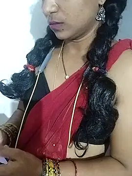 Snapshot of Varsha21 chatting on 11, 9, 2025 Varsha21 online show from 11, 9, 2025