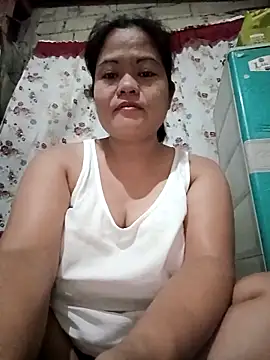 Snapshot of DignaRocero chatting on 20, 10, 2025 DignaRocero online show from 20, 10, 2025