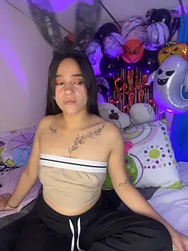 Snapshot of MiaRousexxx_ chatting on 30, 10, 2025 MiaRousexxx online show from 30, 10, 2025