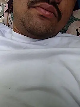 Snapshot of indori_baba chatting on 12, 10, 2025 indori baba online show from 12, 10, 2025