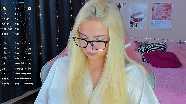 Snapshot of murmiace chatting on 21, 9, 2025 murmiace online show from 21, 9, 2025