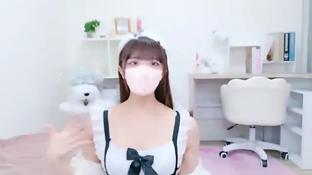 Reina Fcup online show from 30, 11, 2025