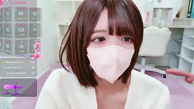 Reina Fcup online show from 11, 5, 2026