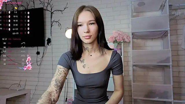 Snapshot of AsyaMiller chatting on 14, 11, 2025 AsyaMiller online show from 14, 11, 2025