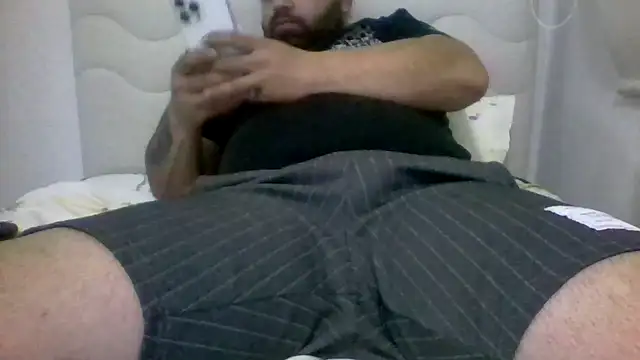 Snapshot of hardick582 chatting on 4, 11, 2025 hardick582 online show from 4, 11, 2025