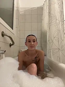 Emilia Mausi online show from 25, 11, 2025