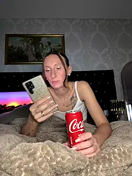 Emilia Mausi online show from 17, 12, 2025