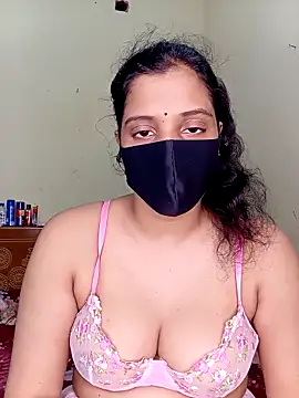 Rose-luckey online show from 14, 11, 2025