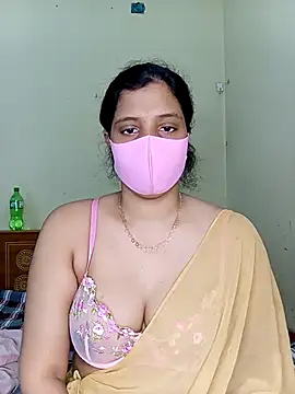 Rose-luckey online show from 2, 12, 2025