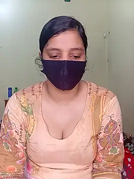 Snapshot of Rose-luckey chatting on 11, 4, 2026 Rose-luckey online show from 11, 4, 2026