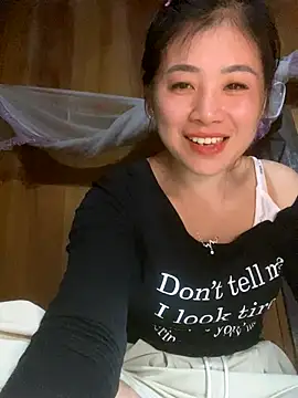 Snapshot of One-nice chatting on 3, 11, 2025 One-nice online show from 3, 11, 2025