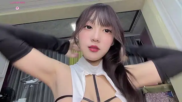 Snapshot of Yaya--728 chatting on 3, 2, 2026 Yaya--728 online show from 3, 2, 2026