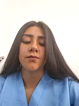 CAROLINE  07 online show from 12, 1, 2026