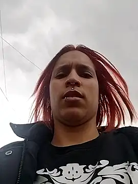 Snapshot of Zoe73_ chatting on 5, 1, 2026 Zoe73 online show from 5, 1, 2026