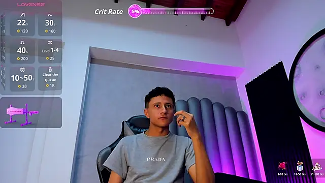 Snapshot of _Leohot_ chatting on 9, 11, 2025 Leohot online show from 9, 11, 2025