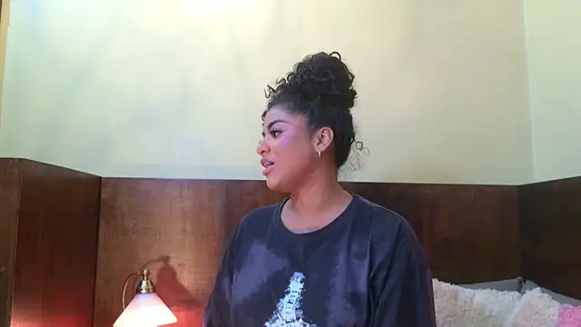 Carly Monroe  online show from 29, 9, 2025