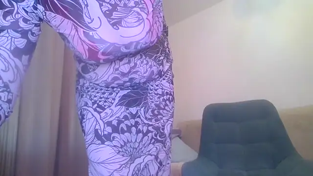 Snapshot of Sweetmurrr chatting on 7, 5, 2026 Sweetmurrr online show from 7, 5, 2026