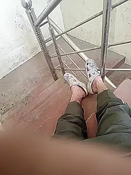 Snapshot of monty935 chatting on 22, 3, 2026 monty935 online show from 22, 3, 2026