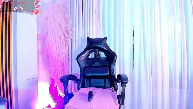 ivonyMiller online show from 13, 10, 2025