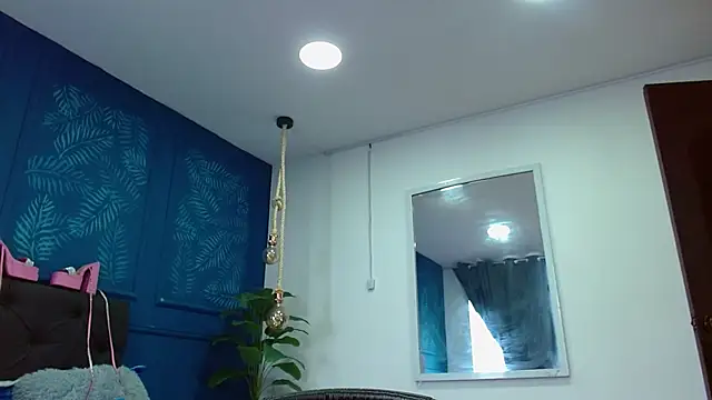 Snapshot of zohet_kriss chatting on 11, 3, 2026 zohet kriss online show from 11, 3, 2026