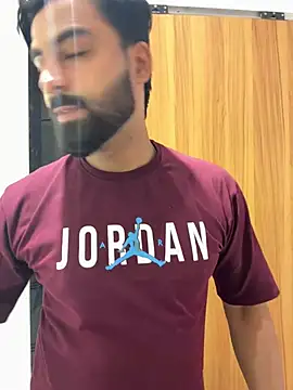 hottestboy03 online show from 8, 5, 2026